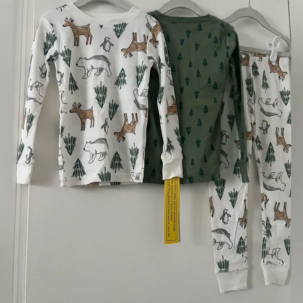 Simple Joys by Carter's 3-Piece Snug-fit 100% Cotton Holiday Pajama Set 5T NWT - Picture 5 of 10